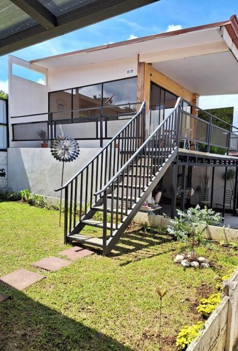 Preciosa Cabana En Fraijanes Екстер'єр фото